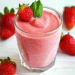 keto strawberry smoothie with almond milk and greek yogurt